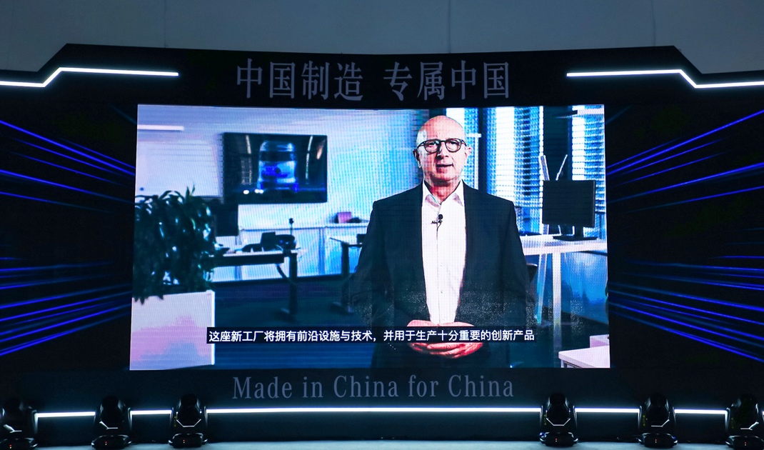 官宣：梅赛德斯-奔驰重型卡车国产计划正式落地北京