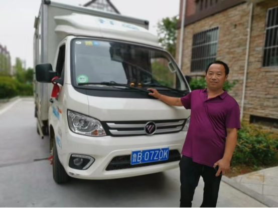 8-26+14年活鲜水产运输老司机：“合规节油还省心，福田祥菱开着是真得劲儿”8-22(1)217.png
