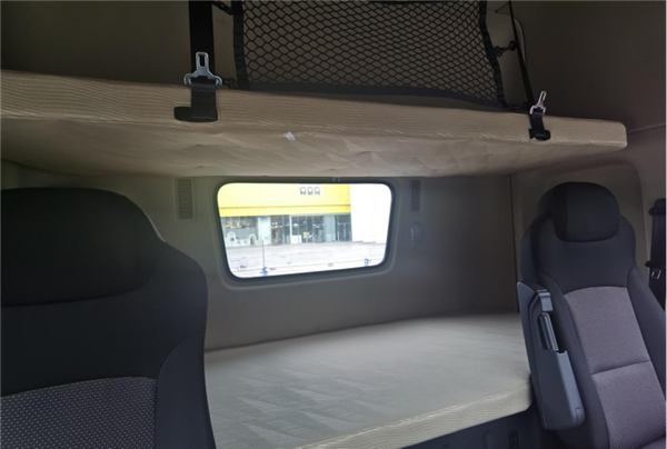 1603869595317.png 现代商用车推出新一代创虎重卡,瞄准进口替代市场,价格约50万元973.png