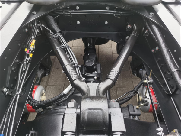 1603869617612.png 现代商用车推出新一代创虎重卡,瞄准进口替代市场,价格约50万元1404.png