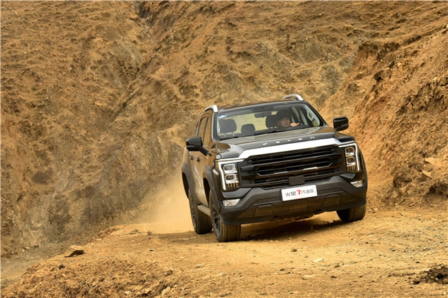 跨界打劫SUV？火星首推国产全尺寸越野皮卡开启全球征名
