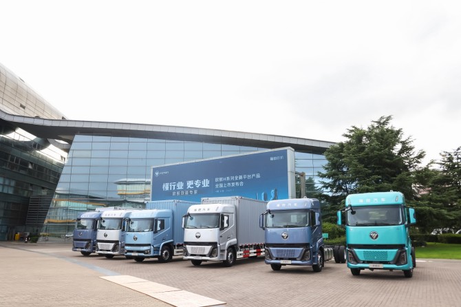 马年守护保民生 双线护航年味浓——欧航欧马可筑牢春节保供运输屏障‌